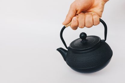 Iron Teapot - Stipple - Image 2