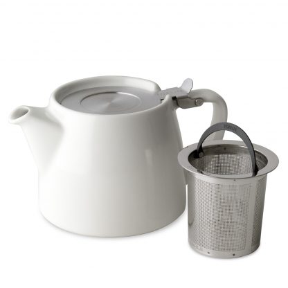 Pure white cylindrical teapot with short curved spout and squared handle, stainless steel lid with squared handle, and stainless steel infuser basket with rounded handle on white background